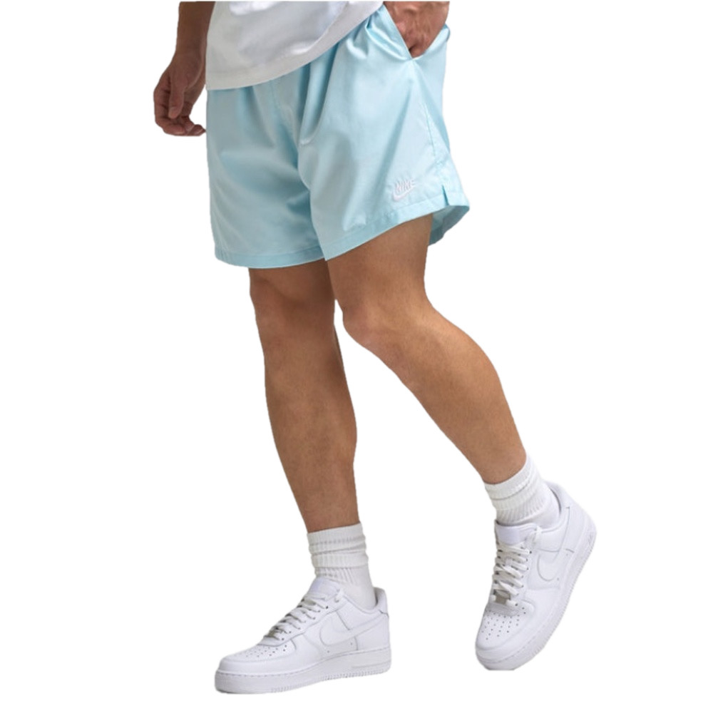 Nike Club Flow Shorts Glacier Blue /White Size M